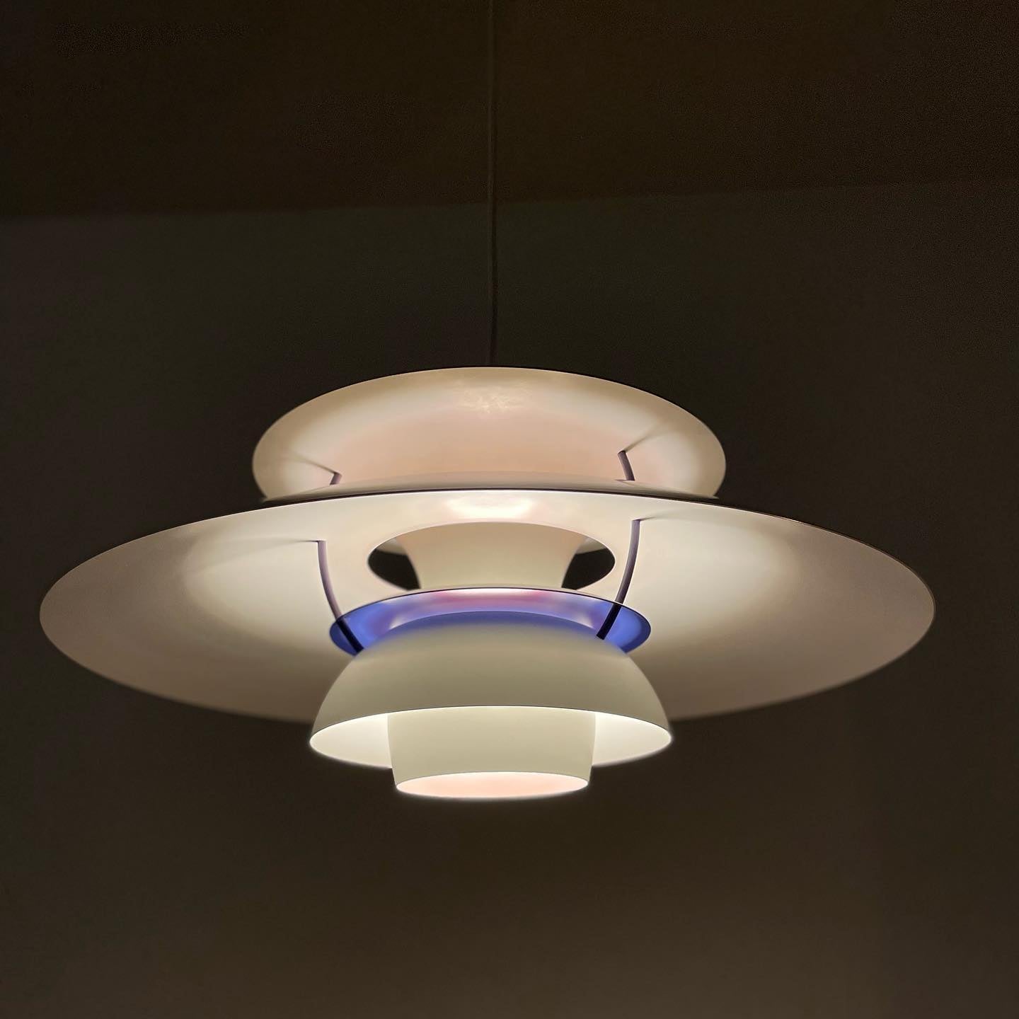 Louis Poulsen PH5 - Poul Henningsen