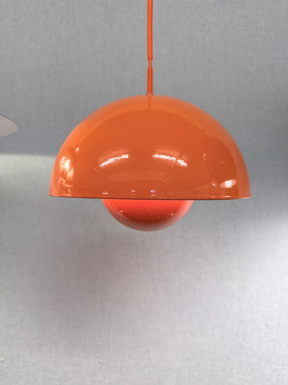 Louis Poulsen Flowerpot VP1 – Verner Panton – oranje emaille