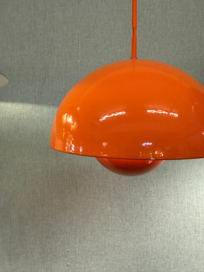 Louis Poulsen Flowerpot VP1 – Verner Panton – oranje emaille