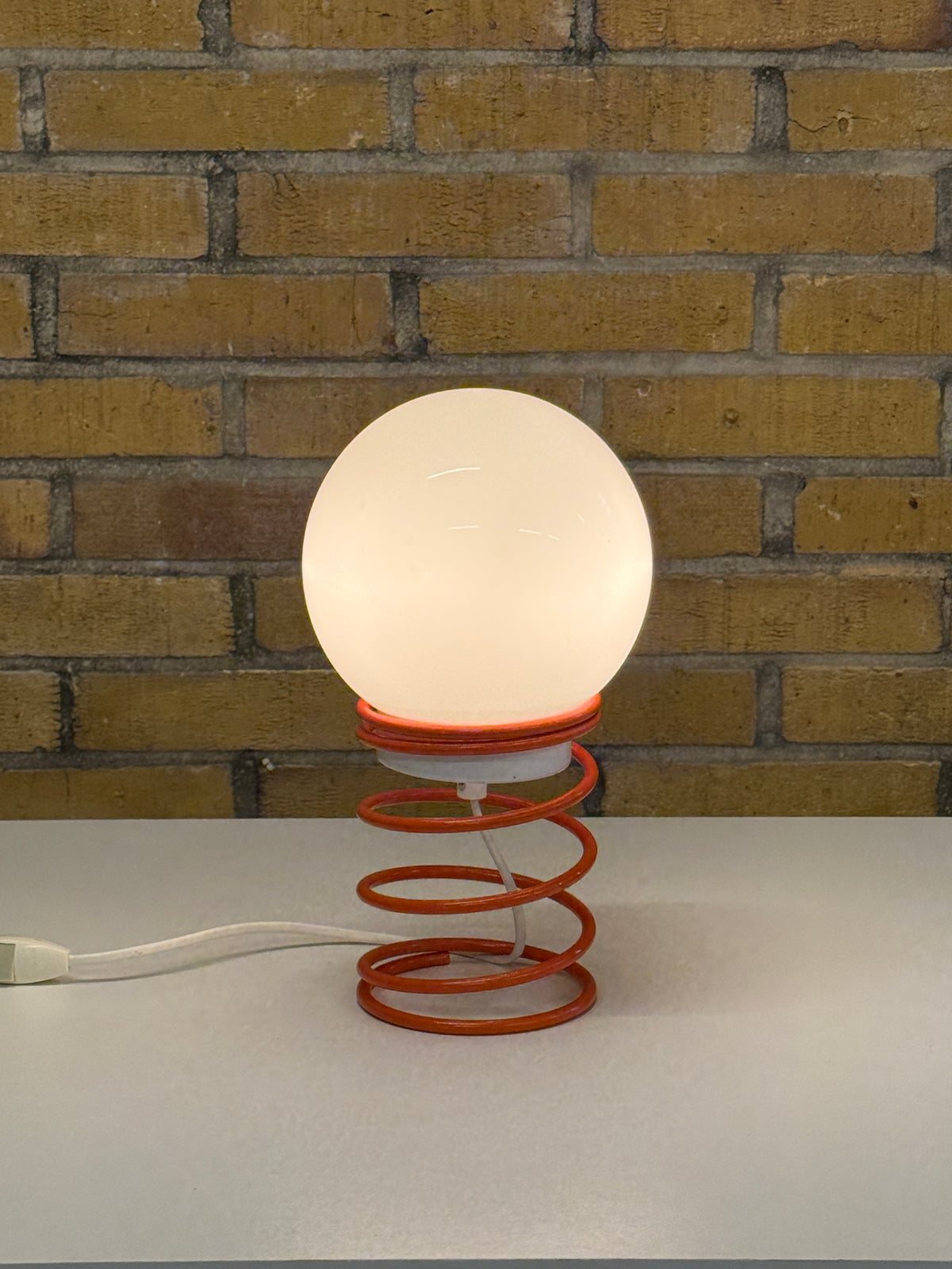 Vintage Space Age tafellamp met spiraalvoet – jaren 70