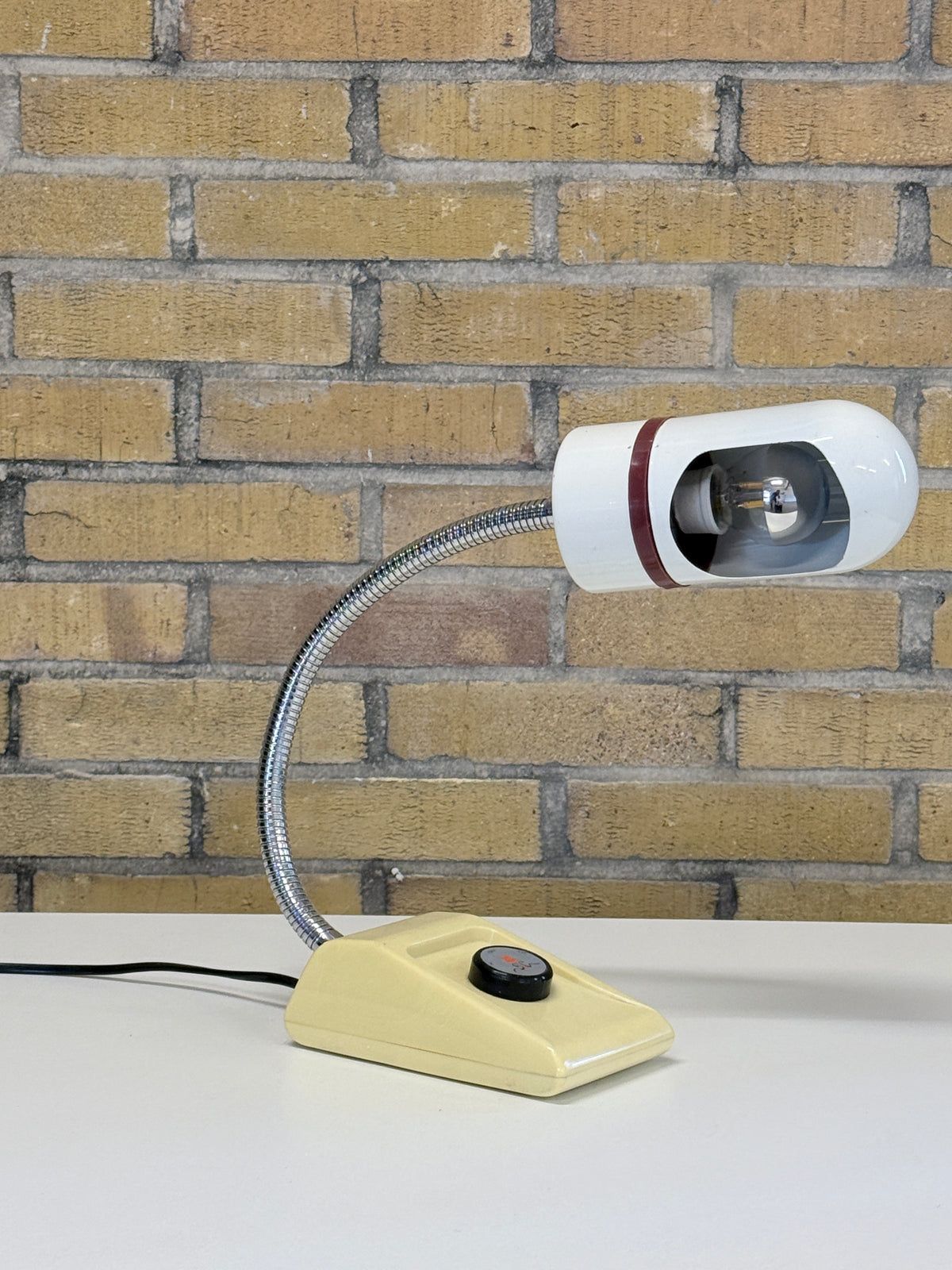 STC Space Age bureaulamp, Hong Kong - jaren 70