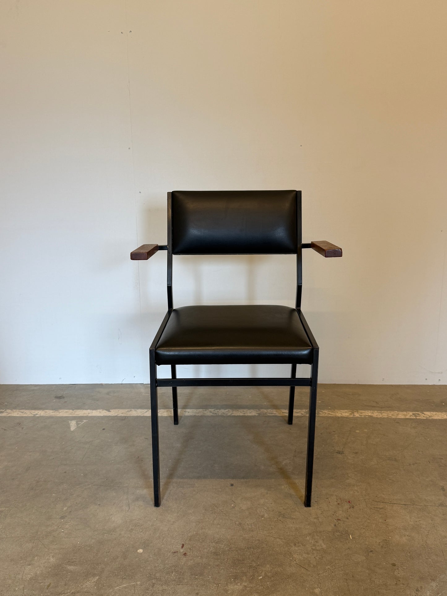 Vintage armstoel in de stijl van Martin Visser SE21 - jaren 60