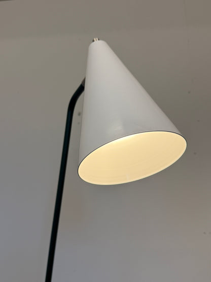 ANVIA 1601 The Merchant vloerlamp, mosgroen en wit