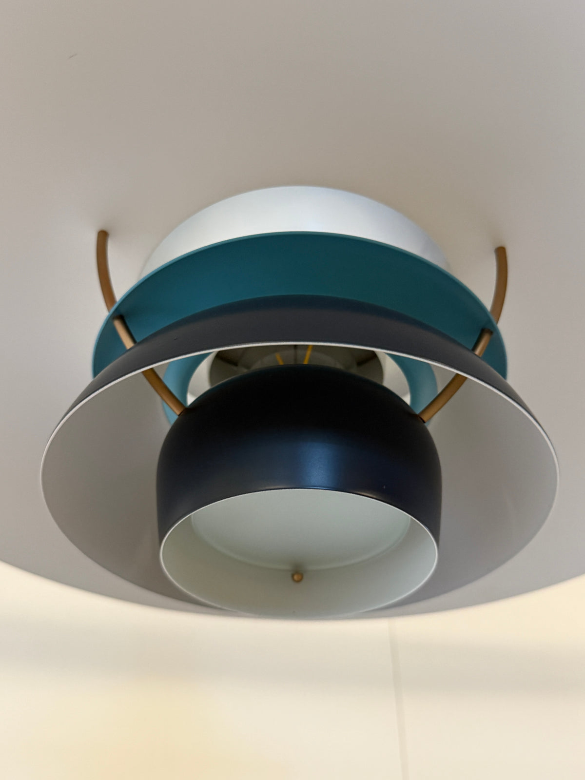 Louis Poulsen PH5 - Poul Henningsen - Donkergrijs, turquoise, wit
