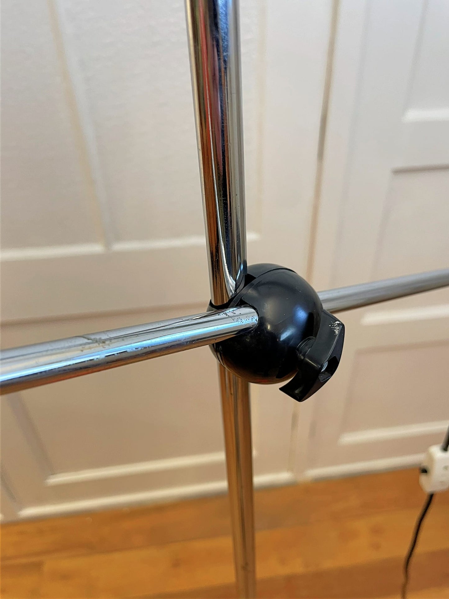 Vintage hengel vloerlamp in oranje/chroom – Gura Leuchten