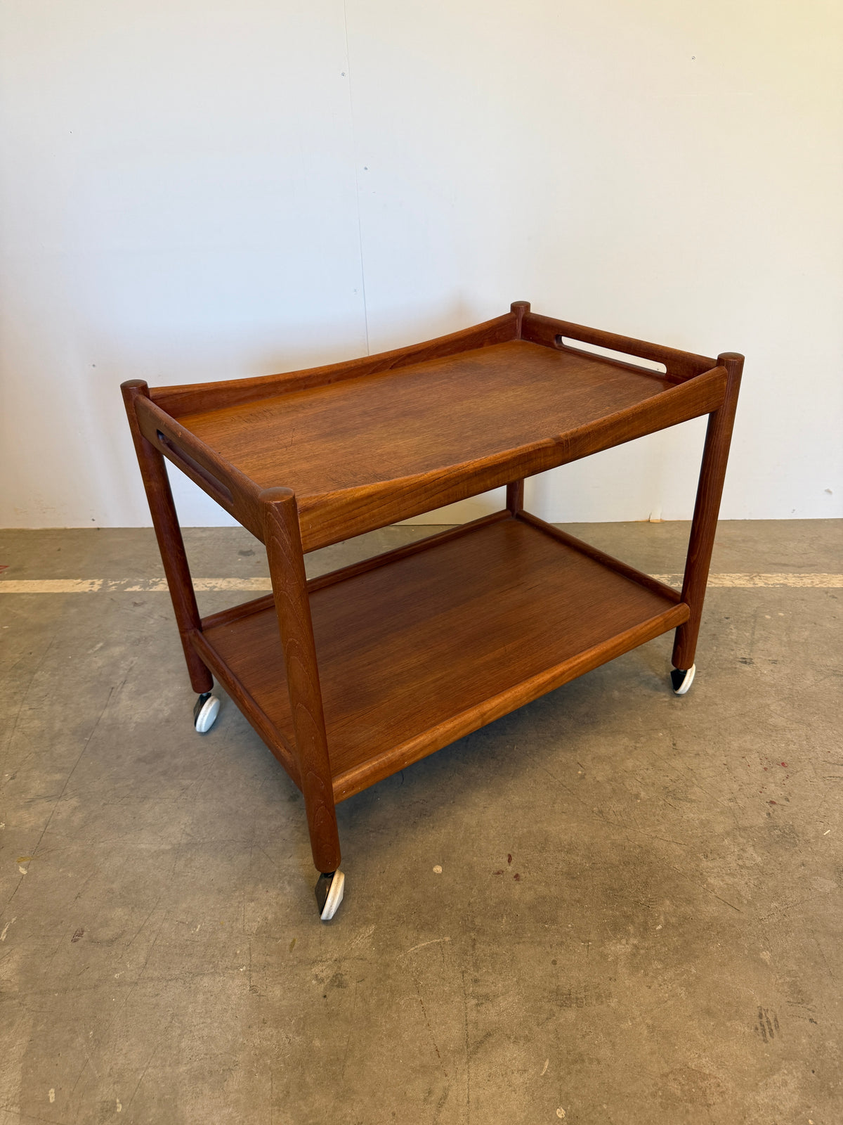 Hans J. Wegner AT-45 serveerwagen – Andreas Tuck