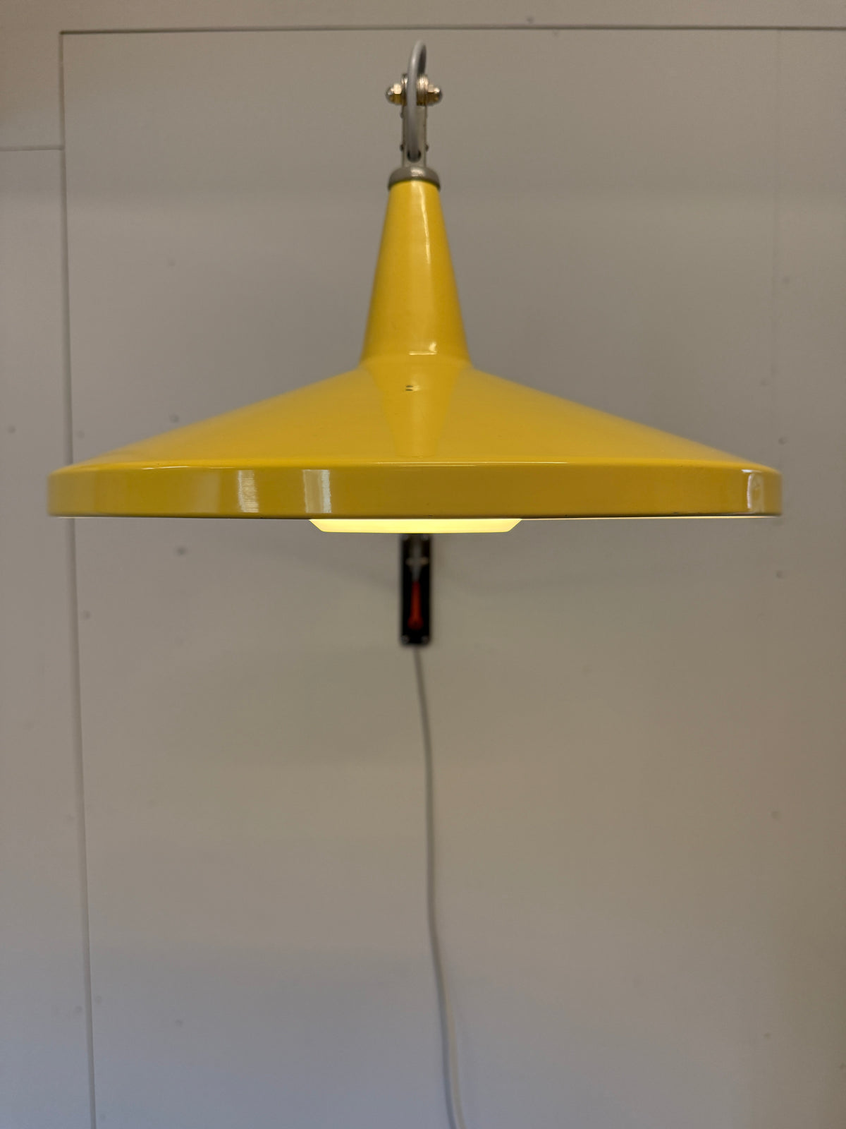 Gispen 4050 Panama wandlamp – Wim Rietveld, 1956 – geel