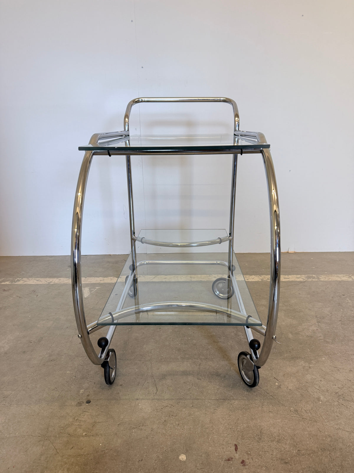 Vintage serveerwagen in Art Deco stijl – chroom en glas